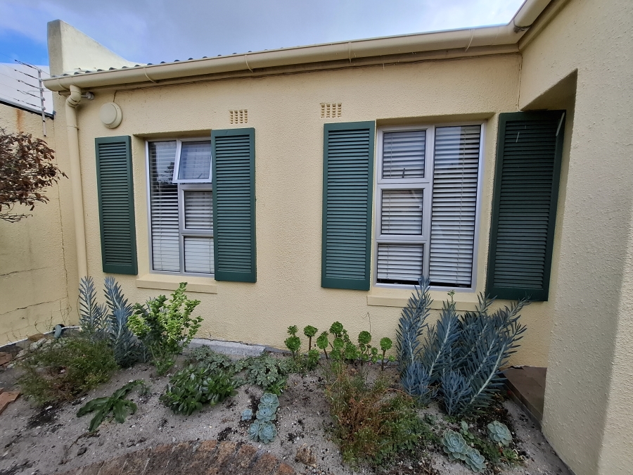 To Let 3 Bedroom Property for Rent in Kirstenhof Western Cape